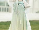 The Chic Combination of Neck-Tie Blouses and Horseface Skirts:Fashion Trends and Styling Tips