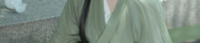 The Bridal Gown of荣耀与时尚，披肩婚礼中的新娘马面裙