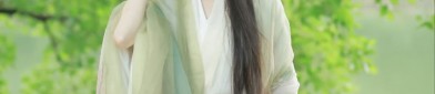 The Revival of Hanfu Culture:Focusing on the Charm of Broken Sleeves in Traditional Chinese Fashion