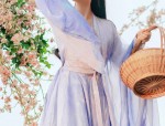 The Enchantment of Dance and Cheongsam:A Cultural Fusion