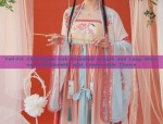 The Enigma of Long Pink Cheongsam:A Fashionable Journey