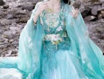 Winter Fashion for Petite Women in Traditional Hanfu Costumes