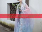 Winter Revamping of Cheongsam-Inspired Dress:A Blend of Tradition and Modernity