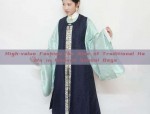 High-value Fashion:The Rise of Traditional Hanfu in Modern School Bags