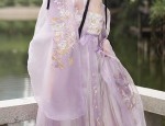 Babys New Year Horseface Skirt Set A Stylish and Cultural Gift