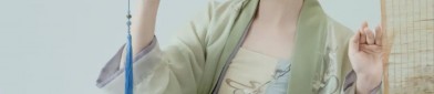 The Splendor of February Red in Traditional Hanfu Fashion