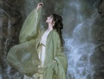 The Mid-Sleeve Cheongsam Skirt with Three-Quarter Length Sleeves and Belly-Covering Design