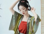 Plus-Size Fashion:Exploring the Beauty of Horseface Skirt and Oversized Blouses for Fuller Figures