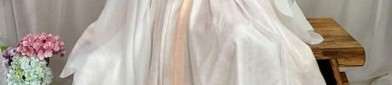 Elegance Revived:The Goddess-like Hanfu Fashion