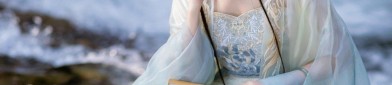 The Elegance of Black Cheongsam Women:Embracing the Chinese Style