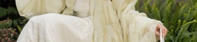 The Charm of Acetate Fabric in Traditional Chinese Cheongsam:A Story of the Joyful Mother-in-Law