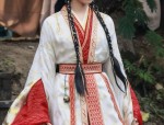 The Foreign Encounter with Hanfu:A Journey into the World of Traditional Chinese Fashion