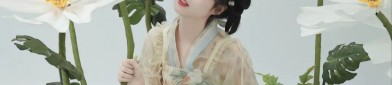 Red Cheongsam for a Petite Lady