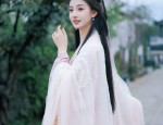 Embracing the Cool and Sassy Style of Traditional Hanfu