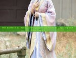 The Elegance of High-heeled Shoes and Cheongsam in the Republic of China