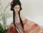 The Charm of a Brides Horseface Skirt for Petite Figures