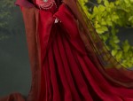 The Elastic Charm of Un-Slit Cheongsam:A Closer Look