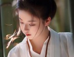 Petite Charm:The Elegance of Silk Cheongsam