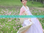 Elegant Cheongsam for the Year-End Party Hostess:A Guide to the Perfect Hostess Gown