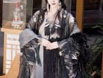 Preventing the Fall of Hanfu Robe Skirts:Tips and Strategies