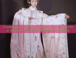 Plus Size Cheongsam for 300-Pound Women in Winter:A Fashion Guide