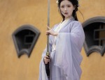 Curvier Sisters Embrace of Chinese Cheongsam:The Beauty of Flagrant Figures in Traditional Elegance