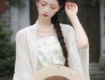 Preventing the Fall of Hanfu Robe Skirts:Tips and Strategies