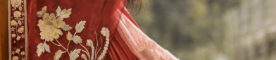 Vibrant Red Hanfu in the Winter:A Journey into Traditional Chinese Elegance