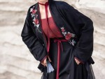 Embracing the New Neo-Chinese Cheongsam:A Summer Tale of Elegance and Comfort