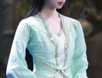Bright and Beautiful:The Revival of Hanfu as a Students Summer Attire
