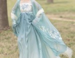 Summer in a Pure Cotton Cheongsam:Comfort and Style
