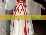 The Elegance of a Horseface Skirt and Bridal Gown:The Story of a Brides Robe