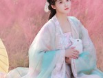 Luxurious Silk Cheongsam Skirts:A Closer Look into Elegance and Quality