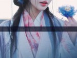 Cherry Blossom Elegance:The Enchanting World of Hanfu in a Sakuras Glow