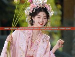 The Evolution of Cheongsam Sleeves:From Mid-length to Three-Quarter and Eight-Quarter Sleeves
