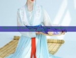 The Warlords Lady:A Qipao-Clad Girl of Old China