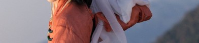 The Splendor of Song-Style Hanfu in Summer