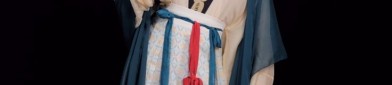 Hanfu Bookish Attire:A Performance in Traditional Splendor
