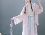 Loose-Fit New Chinese Cheongsam:Embracing Modern Comfort with Traditional Elegance