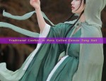 Maternal-Daughter Qipao Fashion:A Summer Tale of Xia Chaoxian