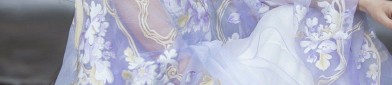 Traditional Tang-Style Womens Chinese Silk Attire:A Blend of Elegance and Heritage