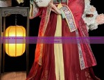 The Rise of丸子头 in Traditional Hanfu Fashion:A Closer Look at the Trendy Hair Ornament