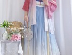 2021 New Short-Style Cheongsam:Embracing Traditional Elegance with Modern Charm