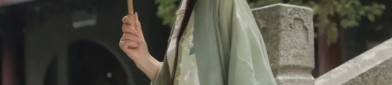 The Allure of Hanfu in the Context of Canglans Decision:A Journey into Traditional Chinese Elegance