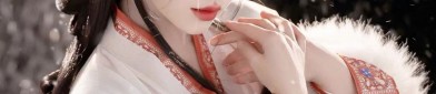 Winter and Autumn Fashion Trends for Little Girls in Traditional Hanfu Costumes