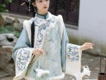 The Pavilion-Style Horseface Skirt Ensemble A Blend of Elegance and Charm