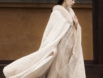 Winter Vogue:Cheongsam Women Embracing Neo-Chinese Style