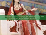 The Enchanting Beauty of Xishi in Traditional Dragon Dance with the Splendid Hanfu Attire
