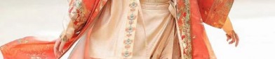 Traditional Splendor:Hanfu Fashion for Travel Photography