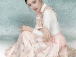 Southern Splendor:The Cultural Revival of Hanfu in the Realm of Fish and Splendidry